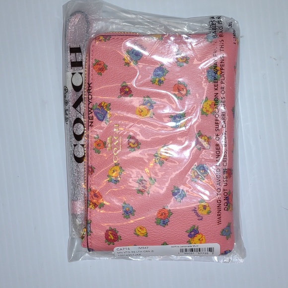 😺COACH Wristlet Corner Zip with Mini Vintage Rose Print in Gold/Pink Lemonade - Picture 14 of 15